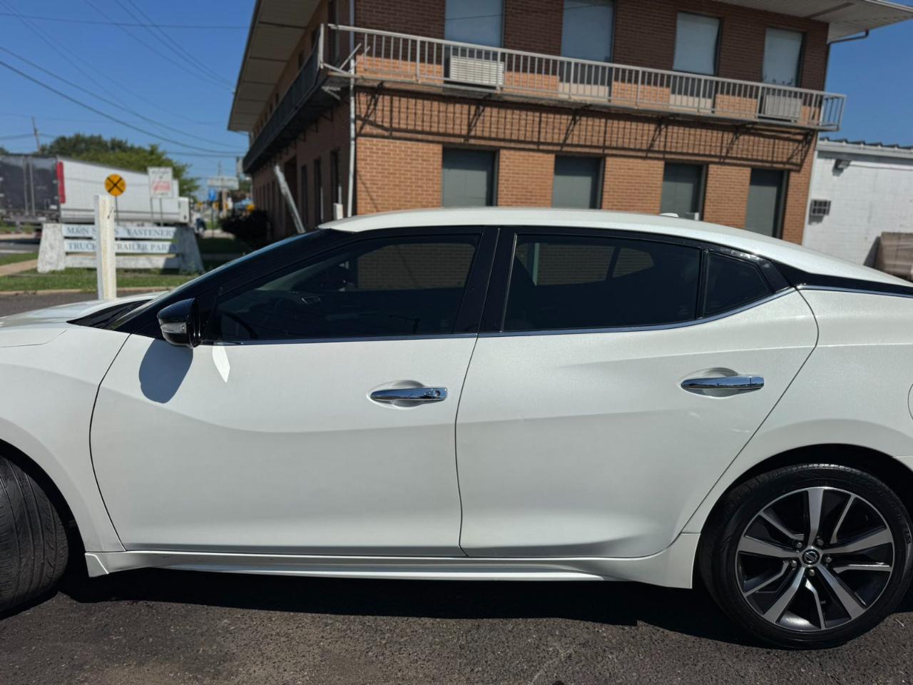 Nissan Maxima SV 3.5L 2019