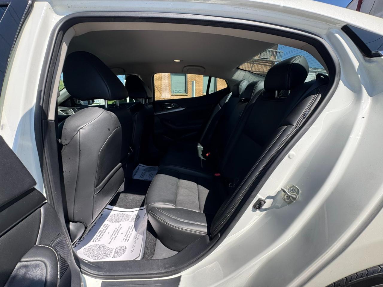 Nissan Maxima SV 3.5L 2019