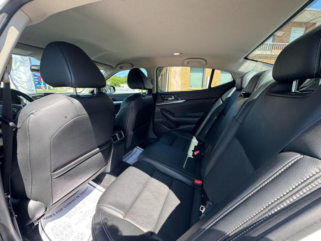 Nissan Maxima SV 3.5L 2019