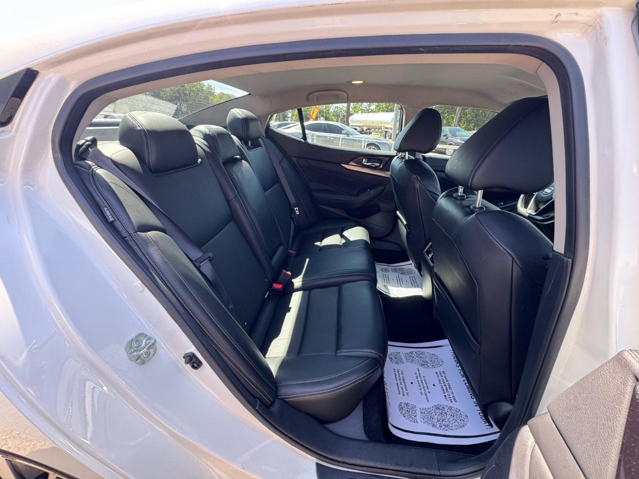 Nissan Maxima SV 3.5L 2019