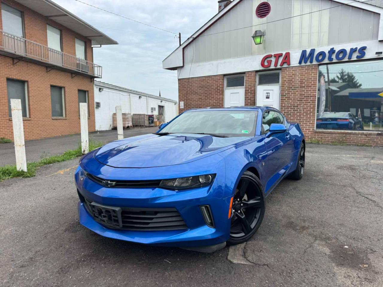 Chevrolet Camaro 2dr Cpe 1LT 2018