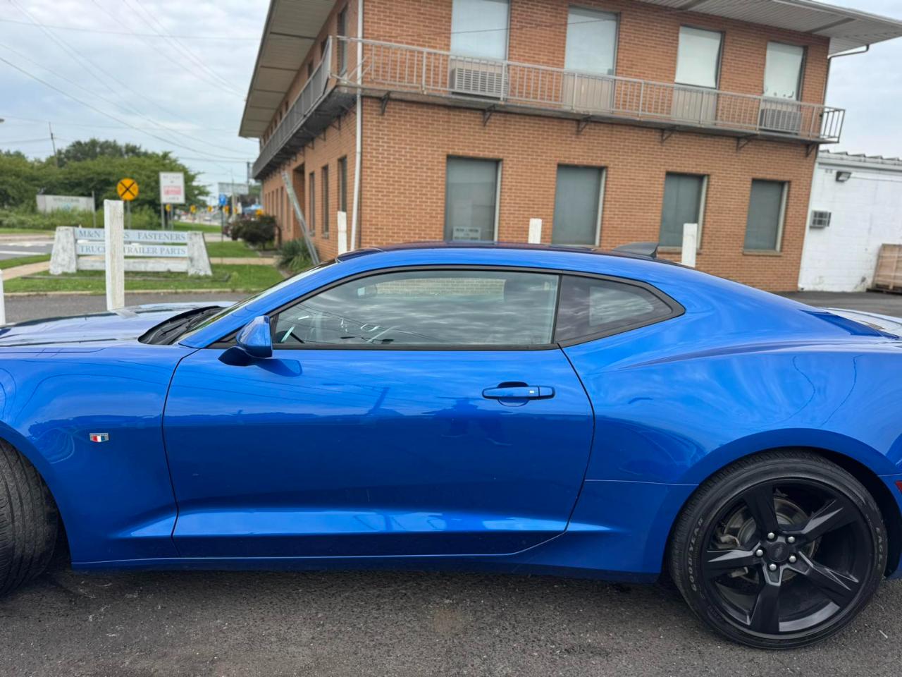 Chevrolet Camaro 2dr Cpe 1LT 2018