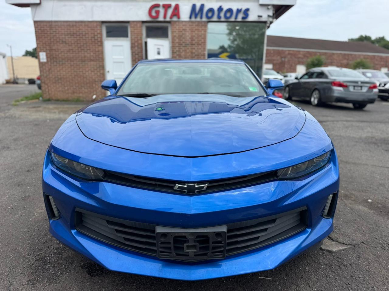 Chevrolet Camaro 2dr Cpe 1LT 2018