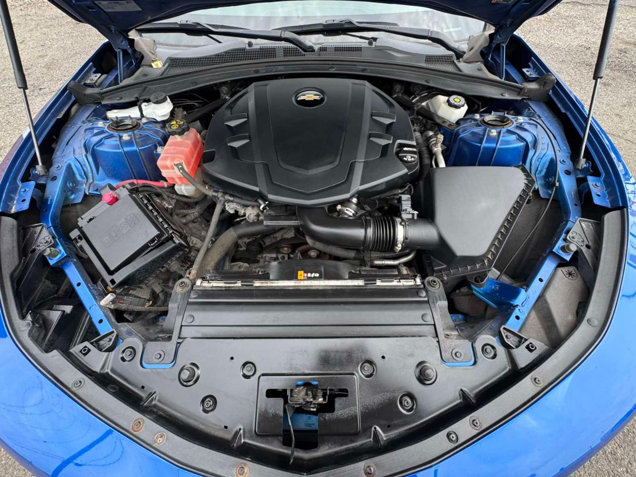 Chevrolet Camaro 2dr Cpe 1LT 2018