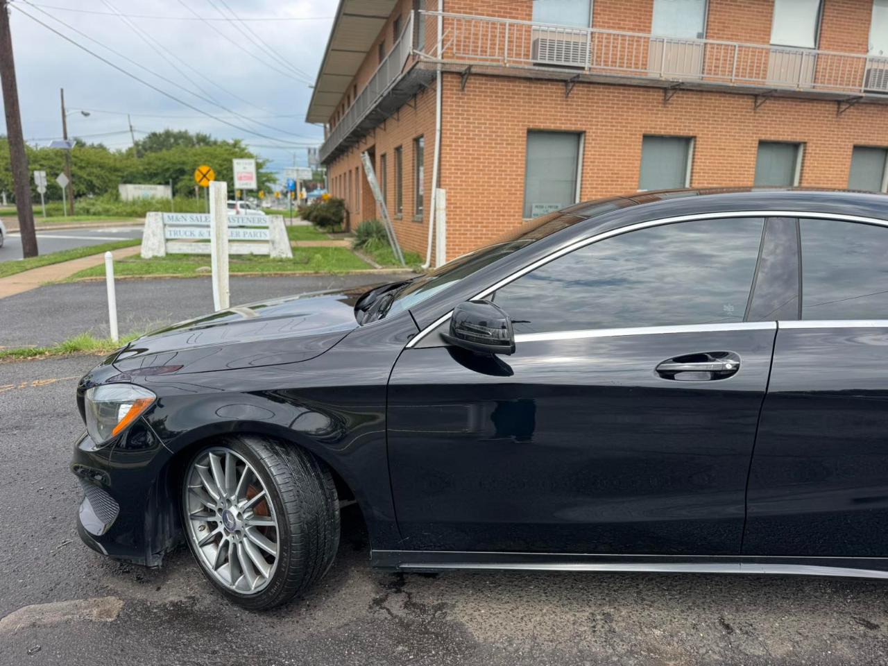 Mercedes-Benz CLA 4dr Sdn CLA 250 4MATIC 2016