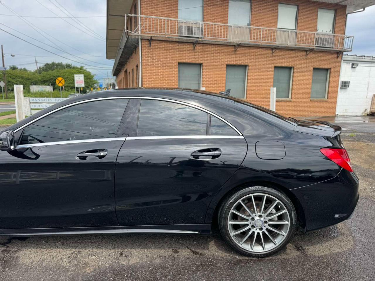 Mercedes-Benz CLA 4dr Sdn CLA 250 4MATIC 2016