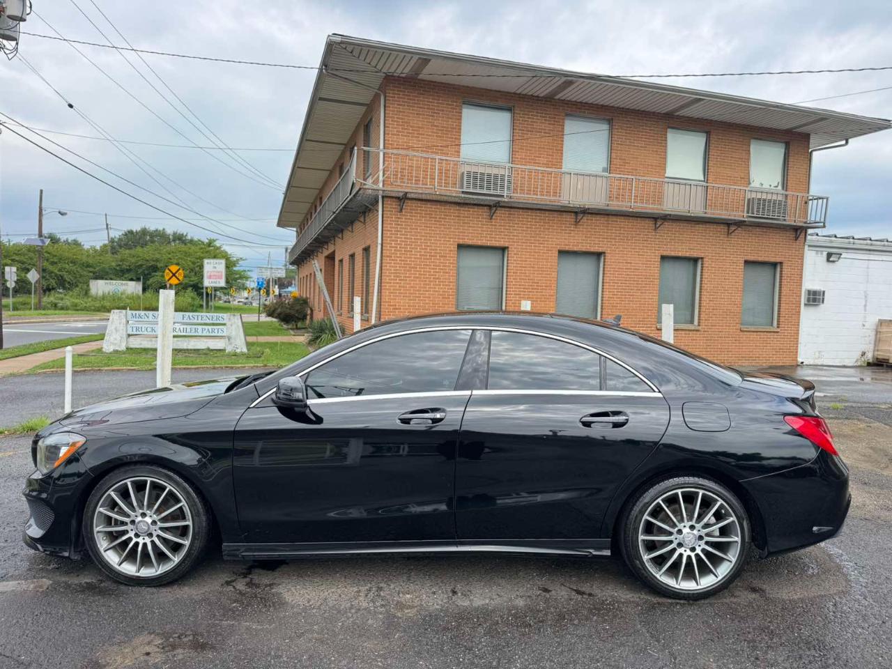 Mercedes-Benz CLA 4dr Sdn CLA 250 4MATIC 2016