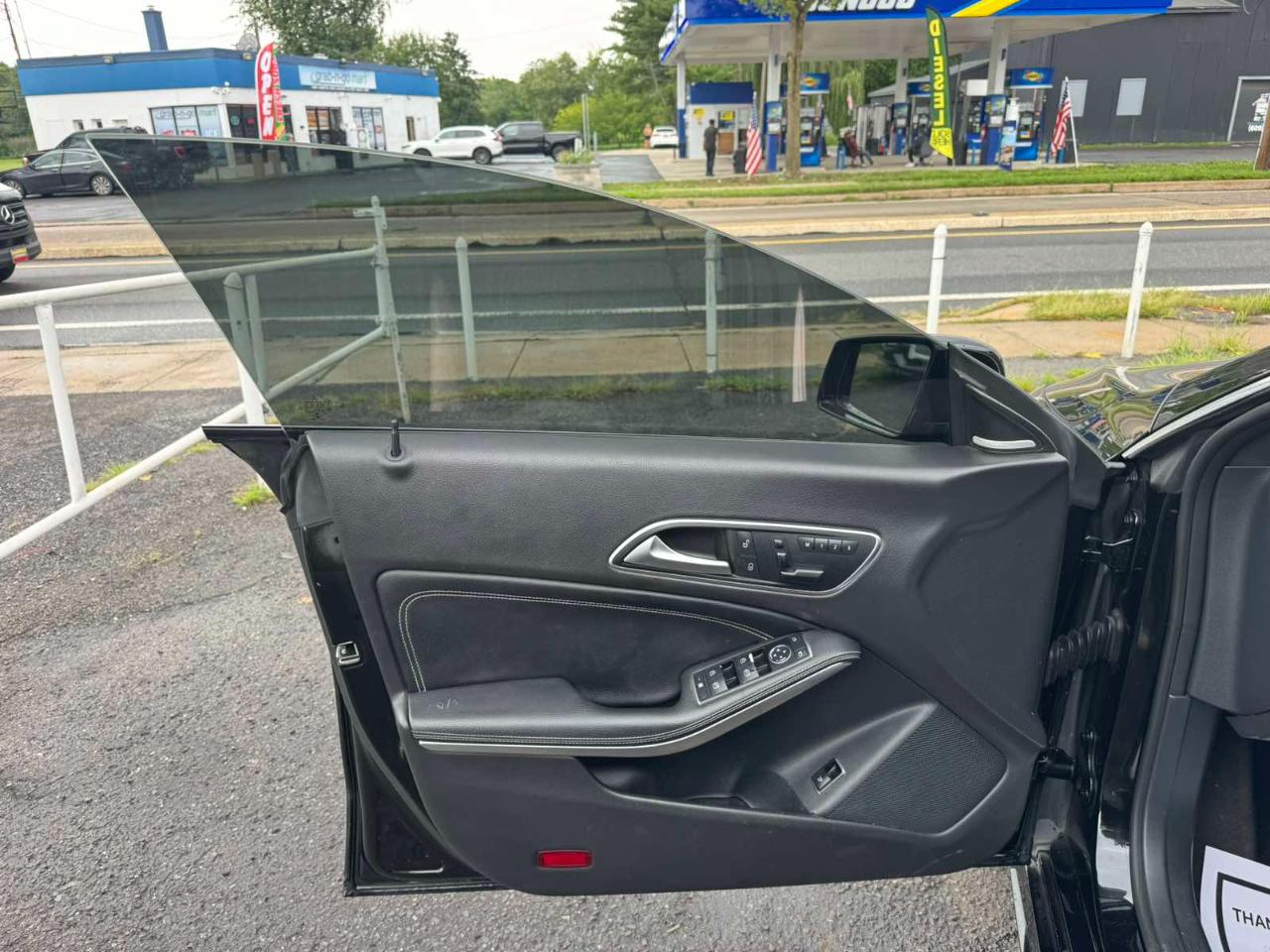 Mercedes-Benz CLA 4dr Sdn CLA 250 4MATIC 2016