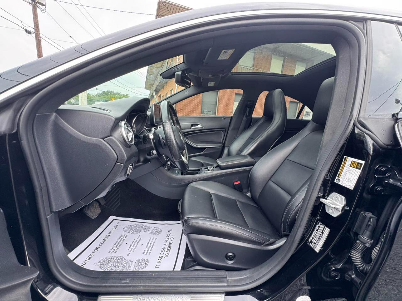 Mercedes-Benz CLA 4dr Sdn CLA 250 4MATIC 2016