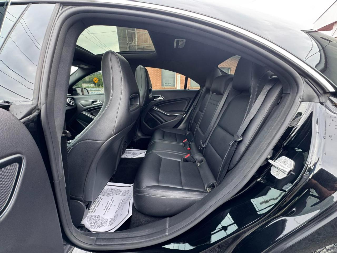 Mercedes-Benz CLA 4dr Sdn CLA 250 4MATIC 2016