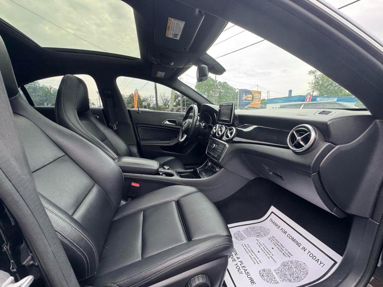 Mercedes-Benz CLA 4dr Sdn CLA 250 4MATIC 2016