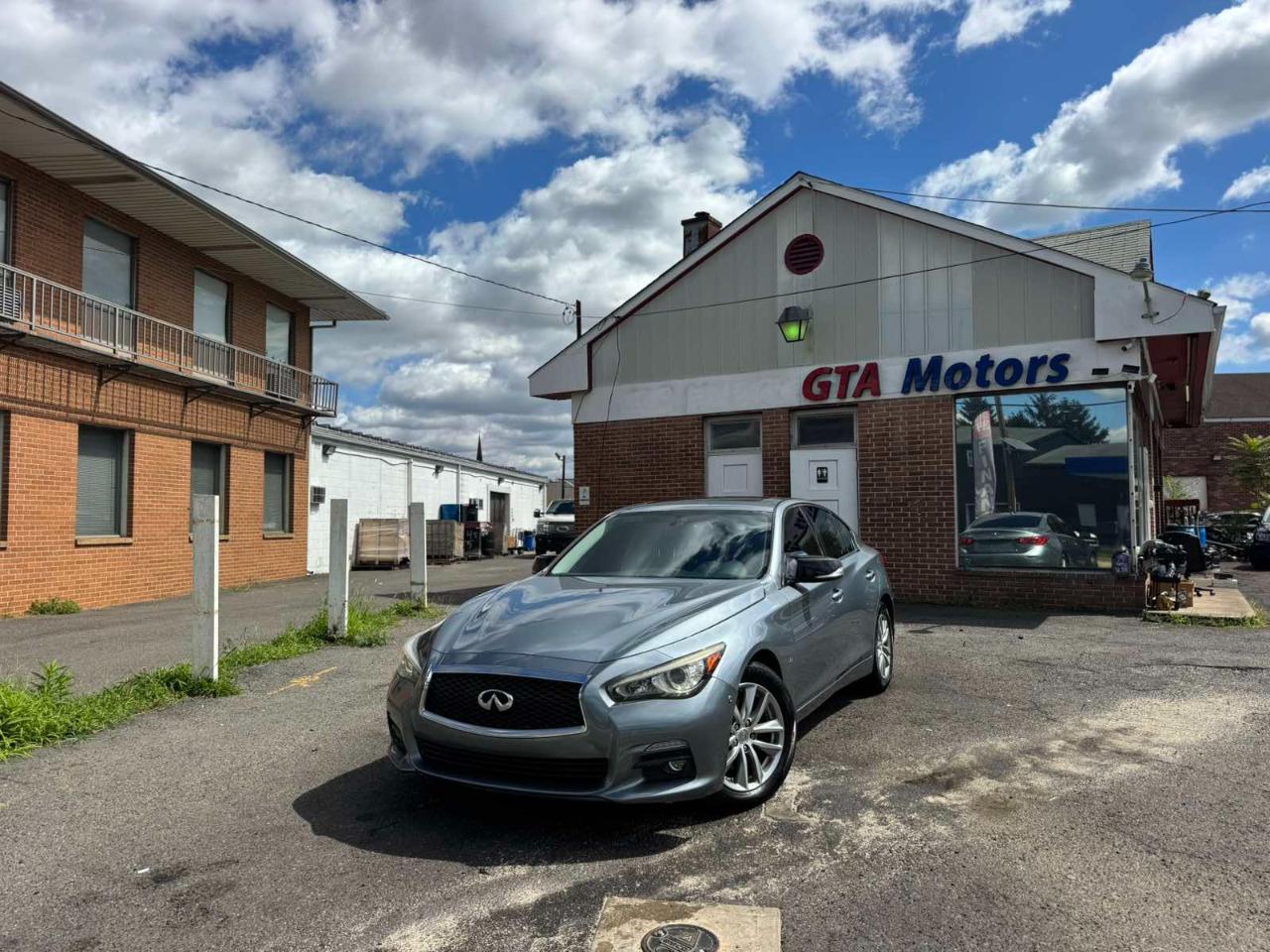 Infiniti Q50 4dr Sdn Premium AWD 2014