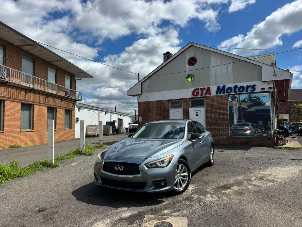 Infiniti Q50 4dr Sdn Premium AWD 2014