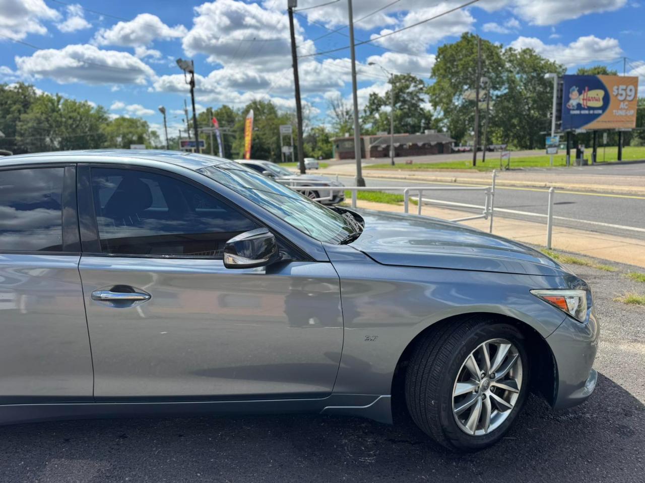 Infiniti Q50 4dr Sdn Premium AWD 2014
