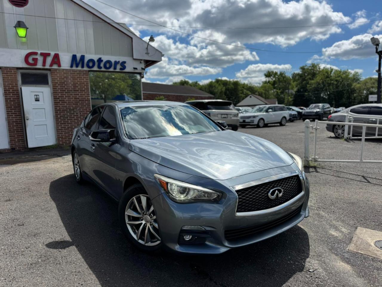 Infiniti Q50 4dr Sdn Premium AWD 2014
