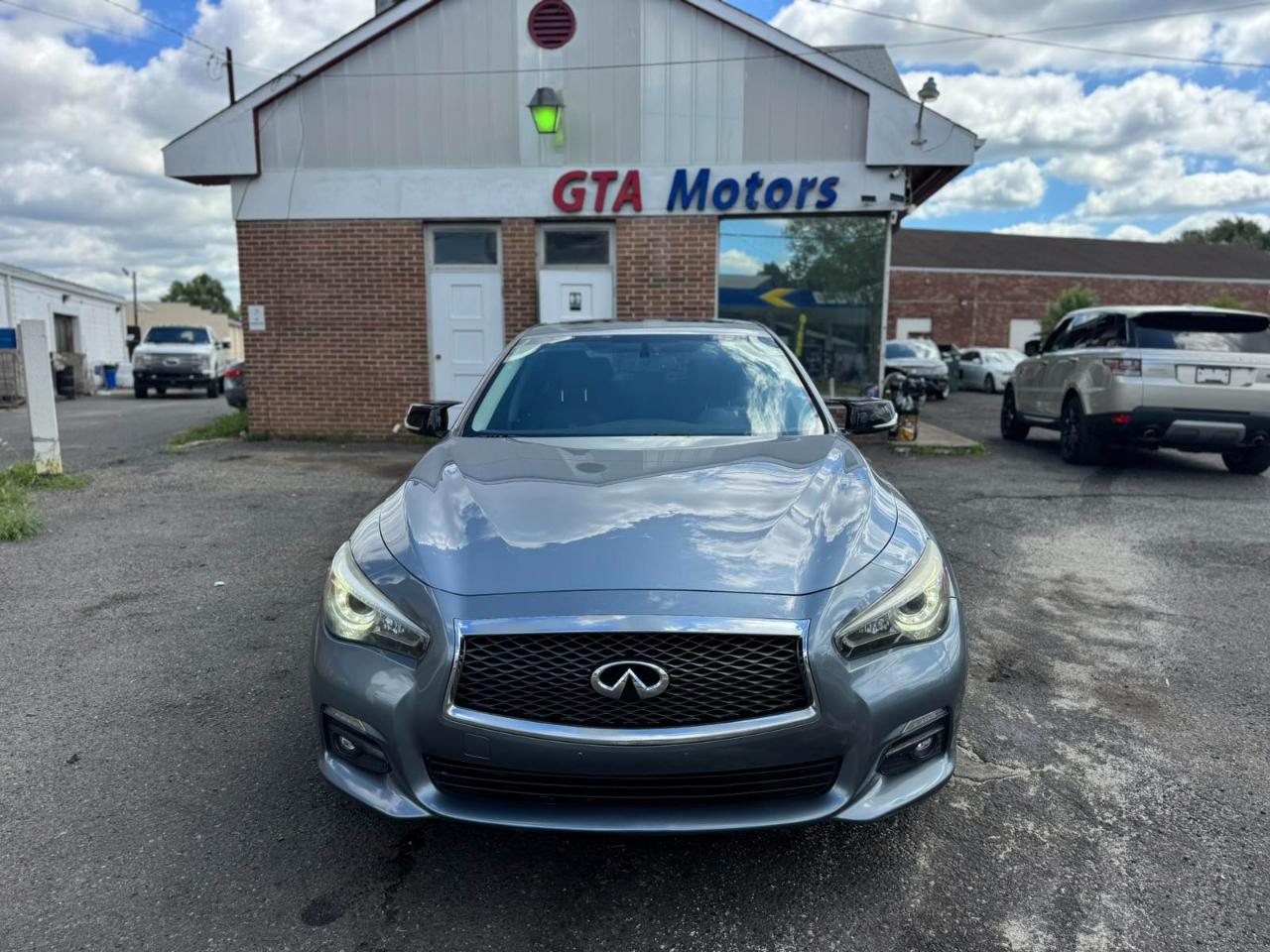Infiniti Q50 4dr Sdn Premium AWD 2014