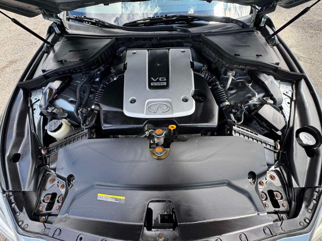 Infiniti Q50 4dr Sdn Premium AWD 2014