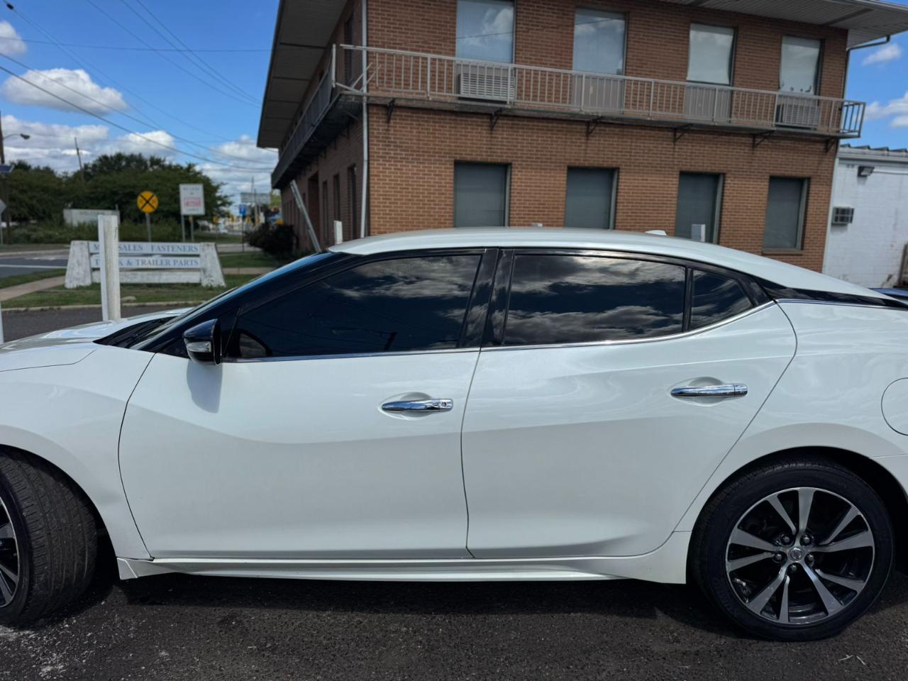 Nissan Maxima SV 3.5L 2018