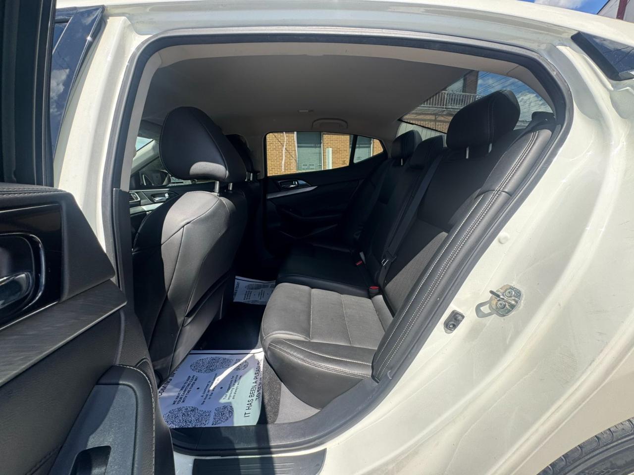 Nissan Maxima SV 3.5L 2018