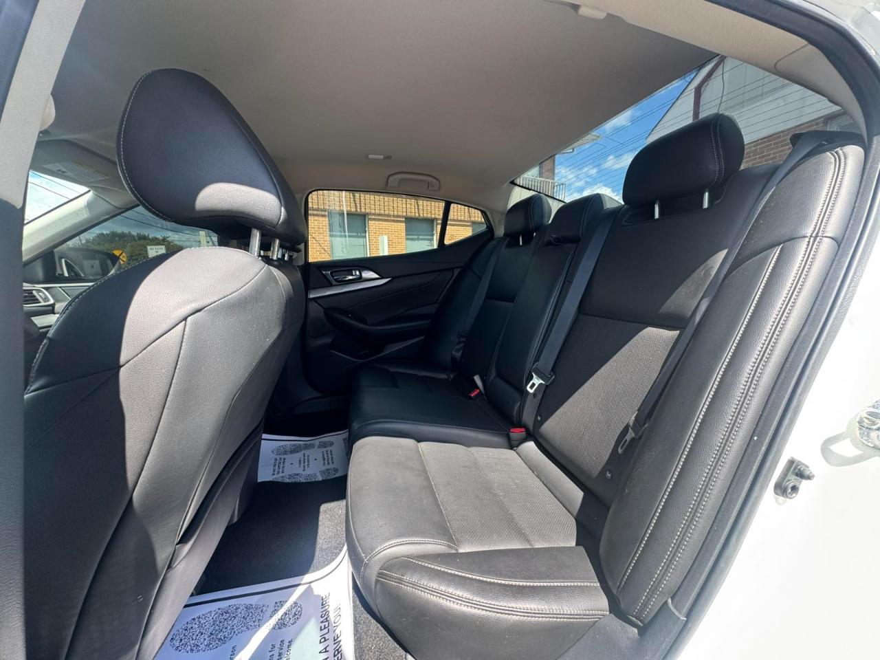 Nissan Maxima SV 3.5L 2018