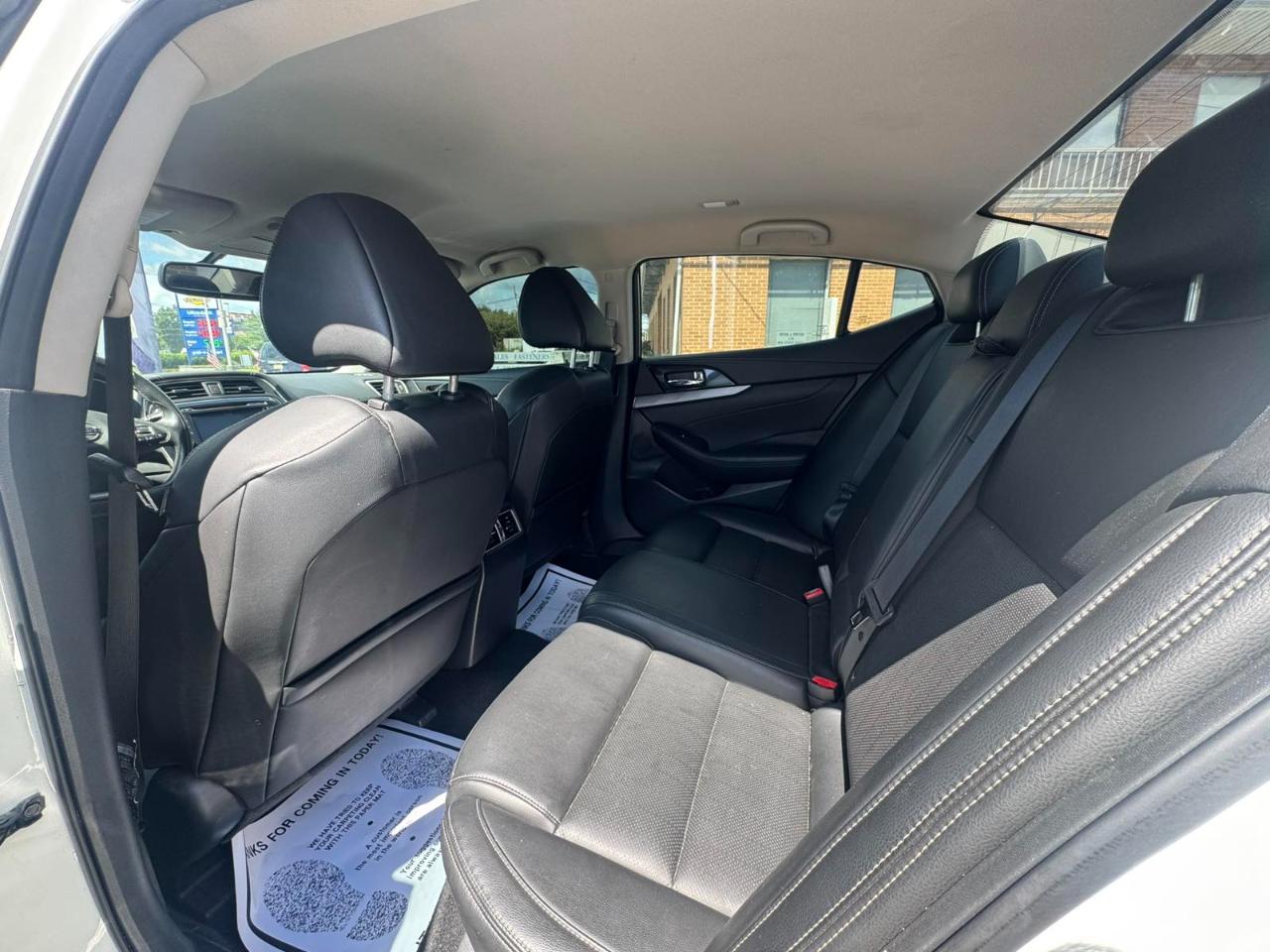 Nissan Maxima SV 3.5L 2018