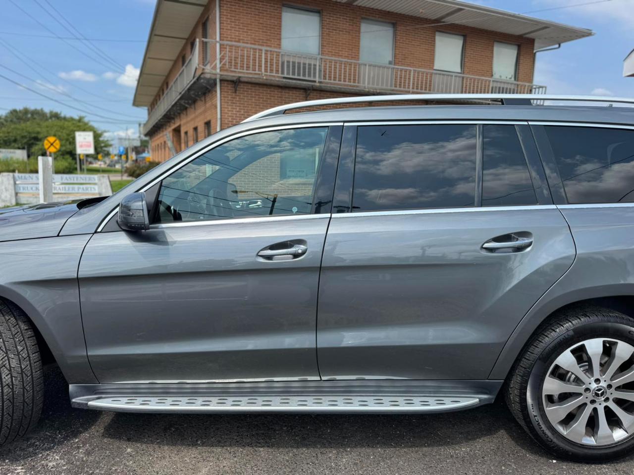 Mercedes-Benz GLS GLS 450 4MATIC SUV 2017