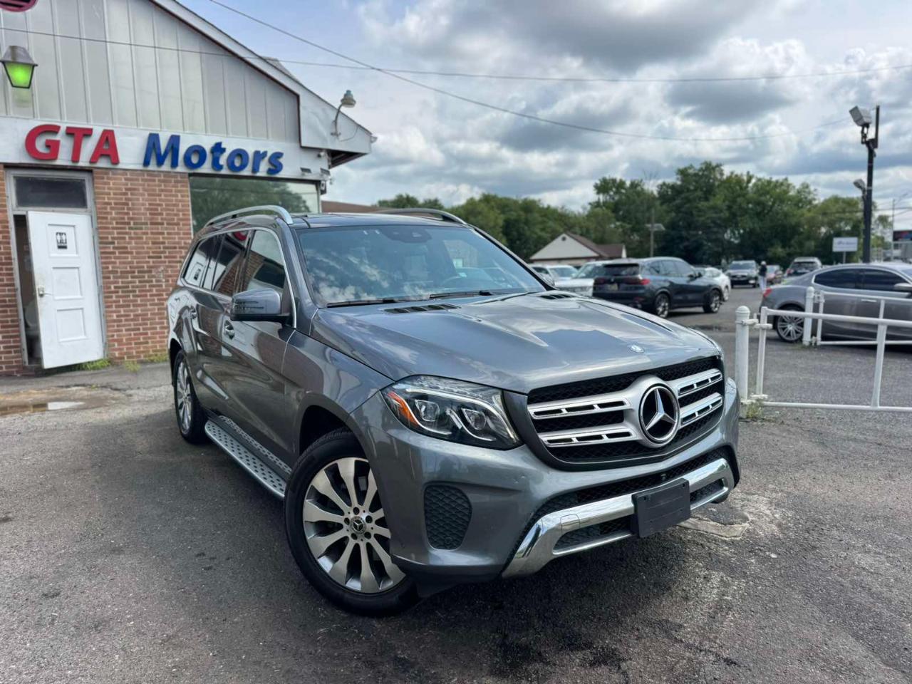 Mercedes-Benz GLS GLS 450 4MATIC SUV 2017