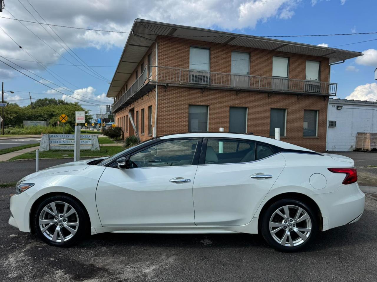 Nissan Maxima 4dr Sdn 3.5 SL 2016