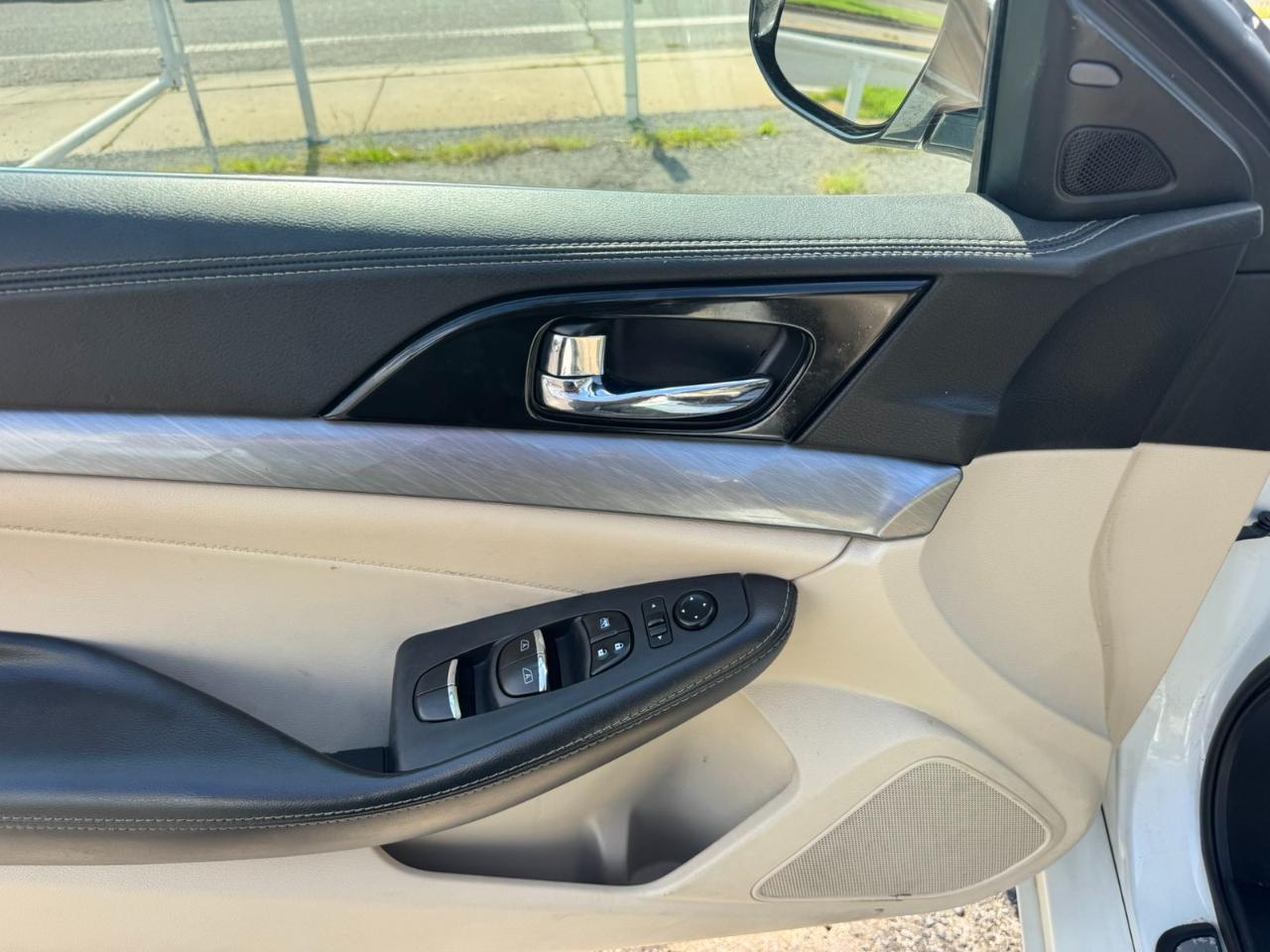 Nissan Maxima 4dr Sdn 3.5 SL 2016