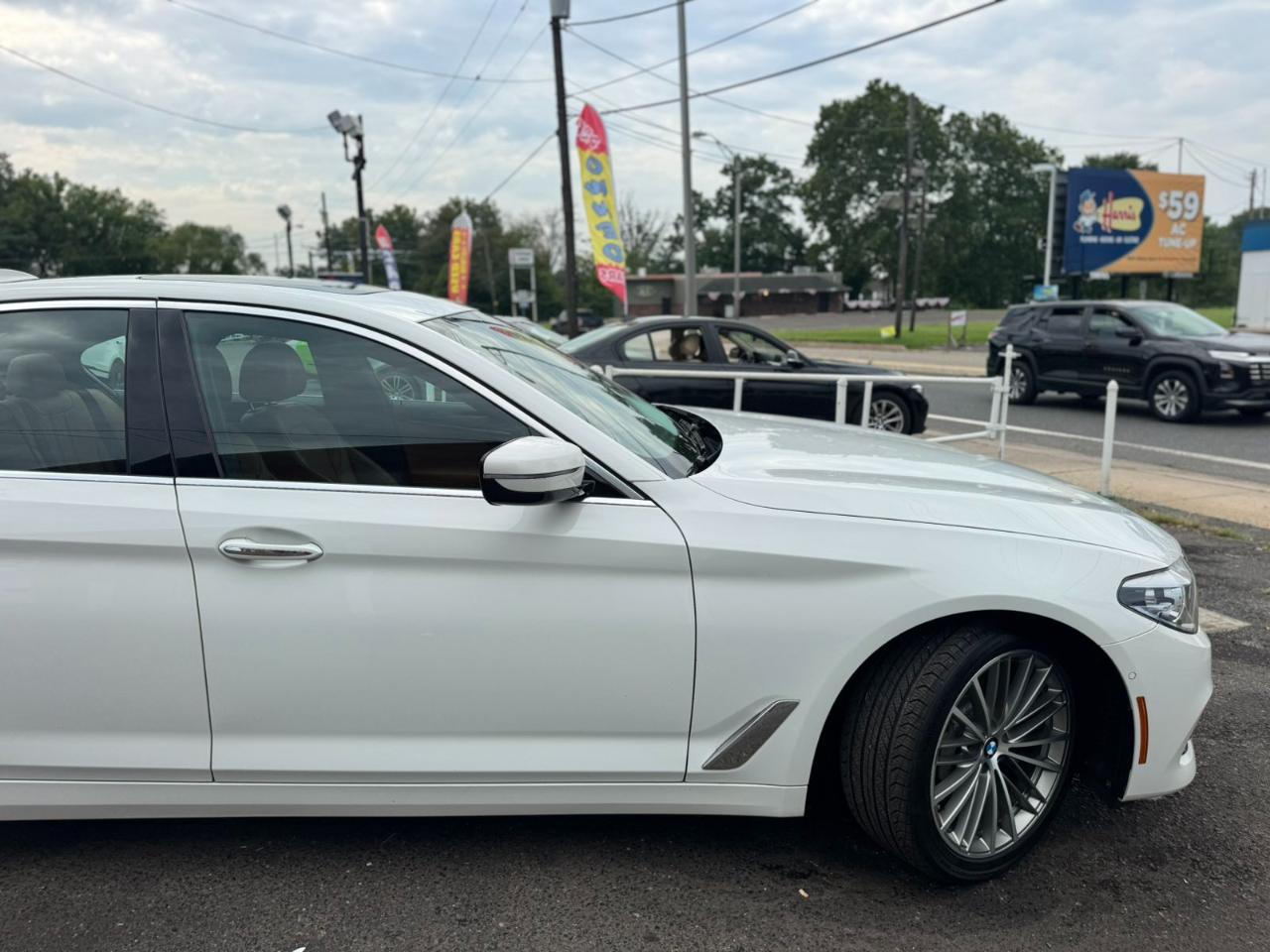 BMW 5 Series 530i xDrive Sedan 2017