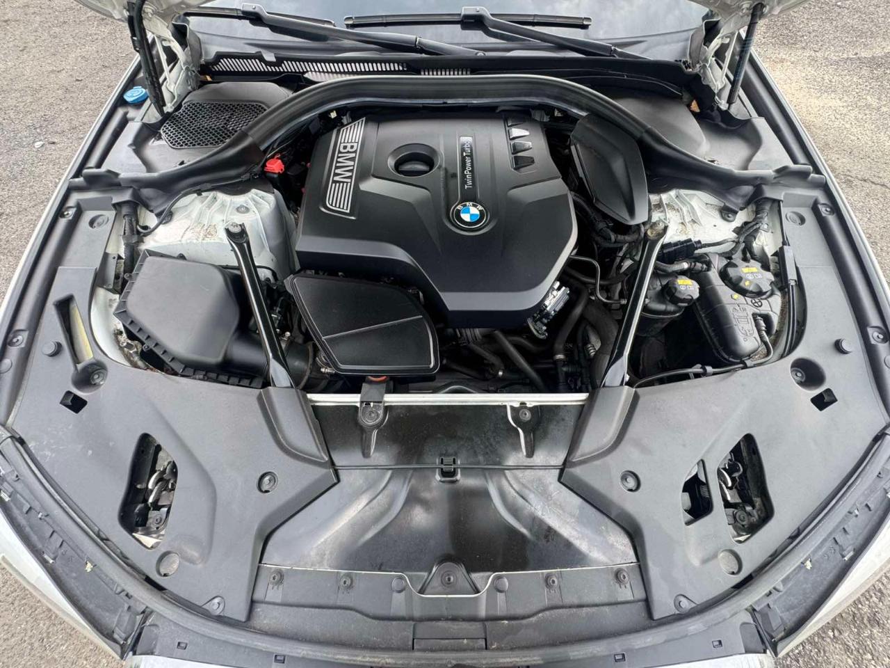 BMW 5 Series 530i xDrive Sedan 2017