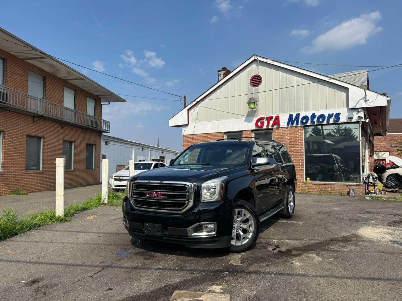 GMC Yukon 4WD 4dr SLT 2015