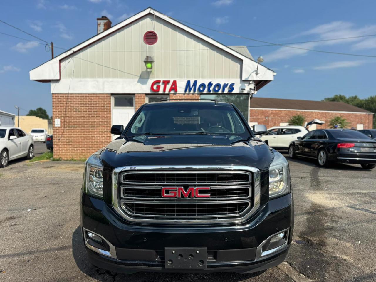 GMC Yukon 4WD 4dr SLT 2015