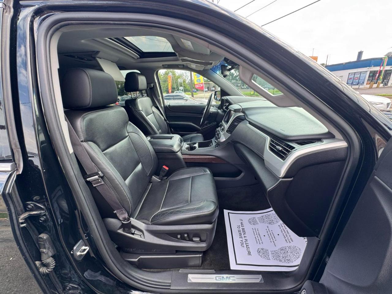 GMC Yukon 4WD 4dr SLT 2015