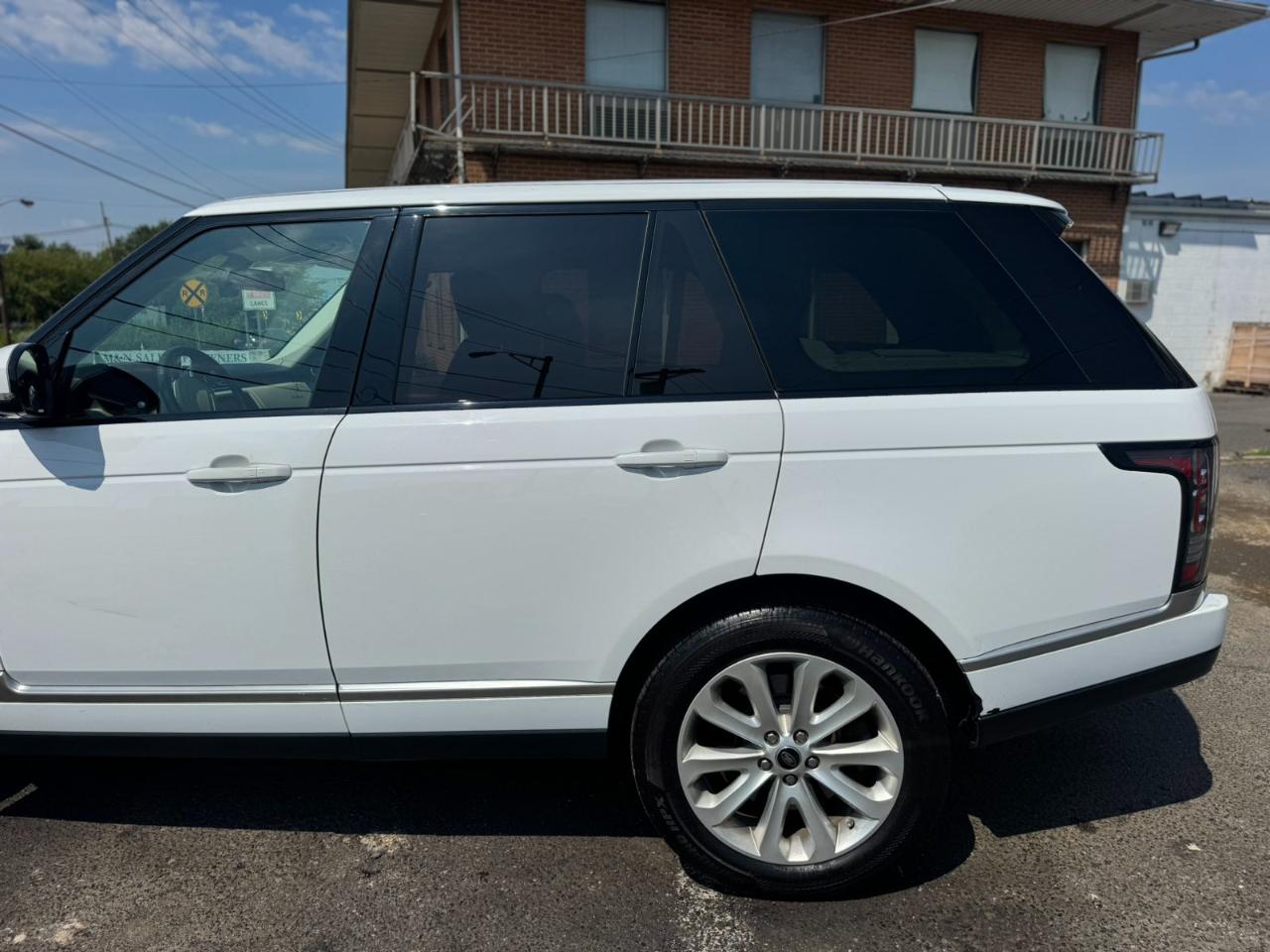 Land Rover Range Rover 4WD 4dr HSE 2013