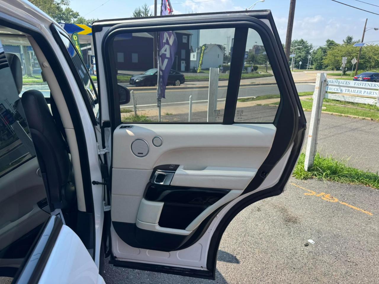 Land Rover Range Rover 4WD 4dr HSE 2013