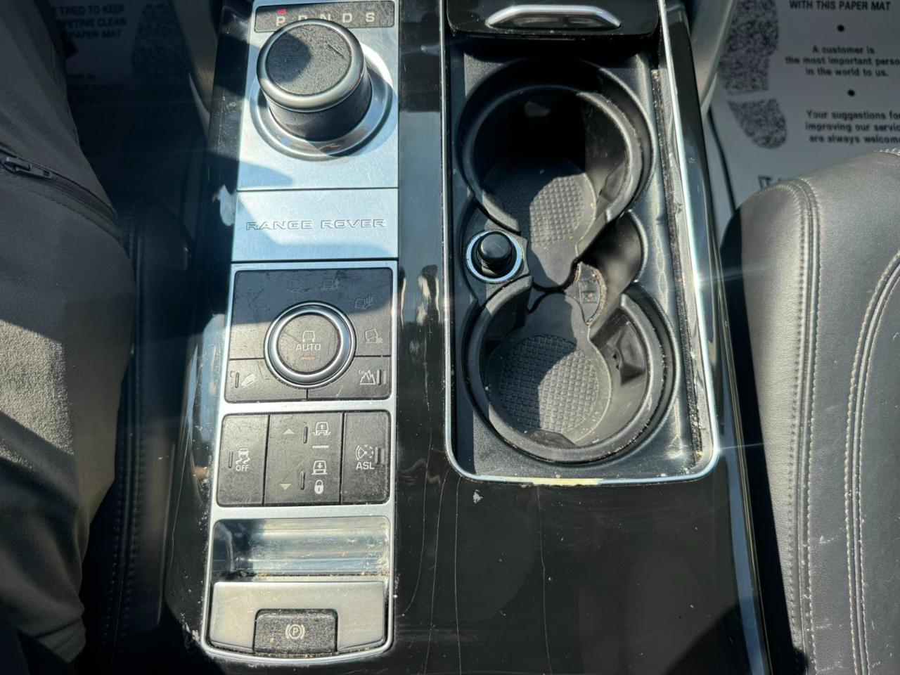 Land Rover Range Rover 4WD 4dr HSE 2013