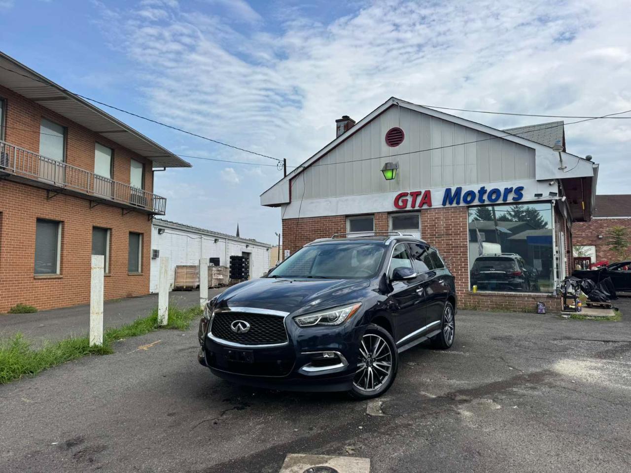 Infiniti QX60 2019.5 LUXE AWD 2019