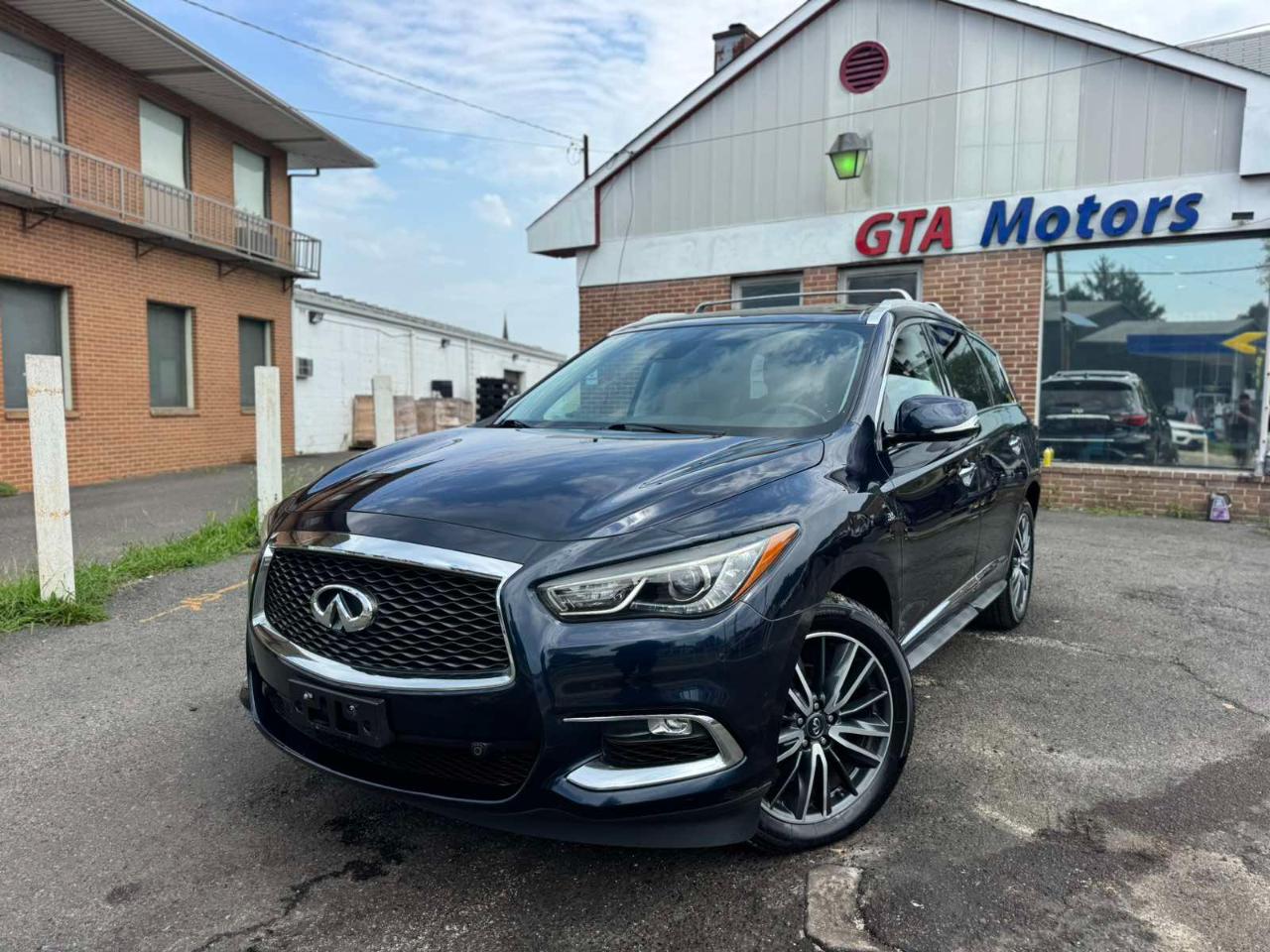 Infiniti QX60 2019.5 LUXE AWD 2019