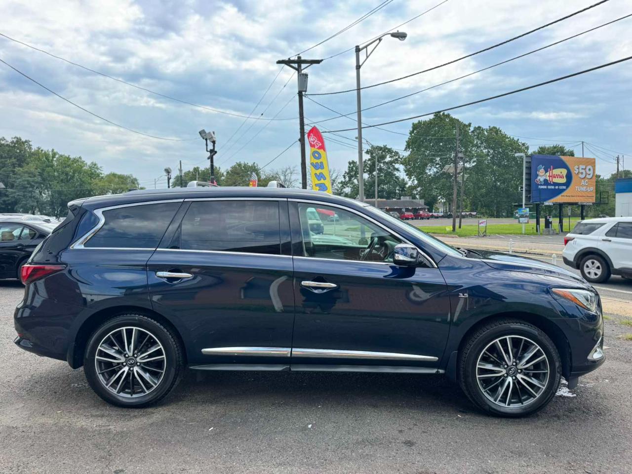 Infiniti QX60 2019.5 LUXE AWD 2019
