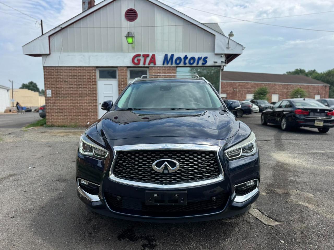 Infiniti QX60 2019.5 LUXE AWD 2019