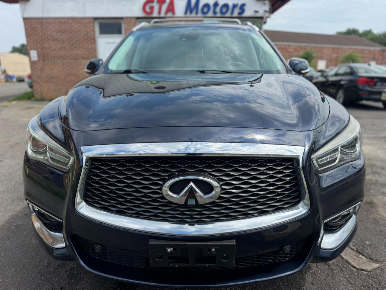 Infiniti QX60 2019.5 LUXE AWD 2019