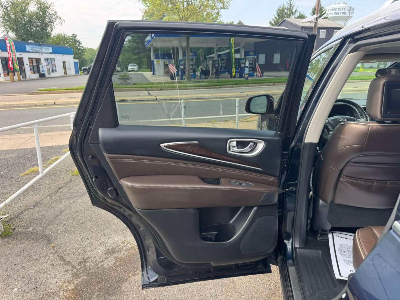 Infiniti QX60 2019.5 LUXE AWD 2019