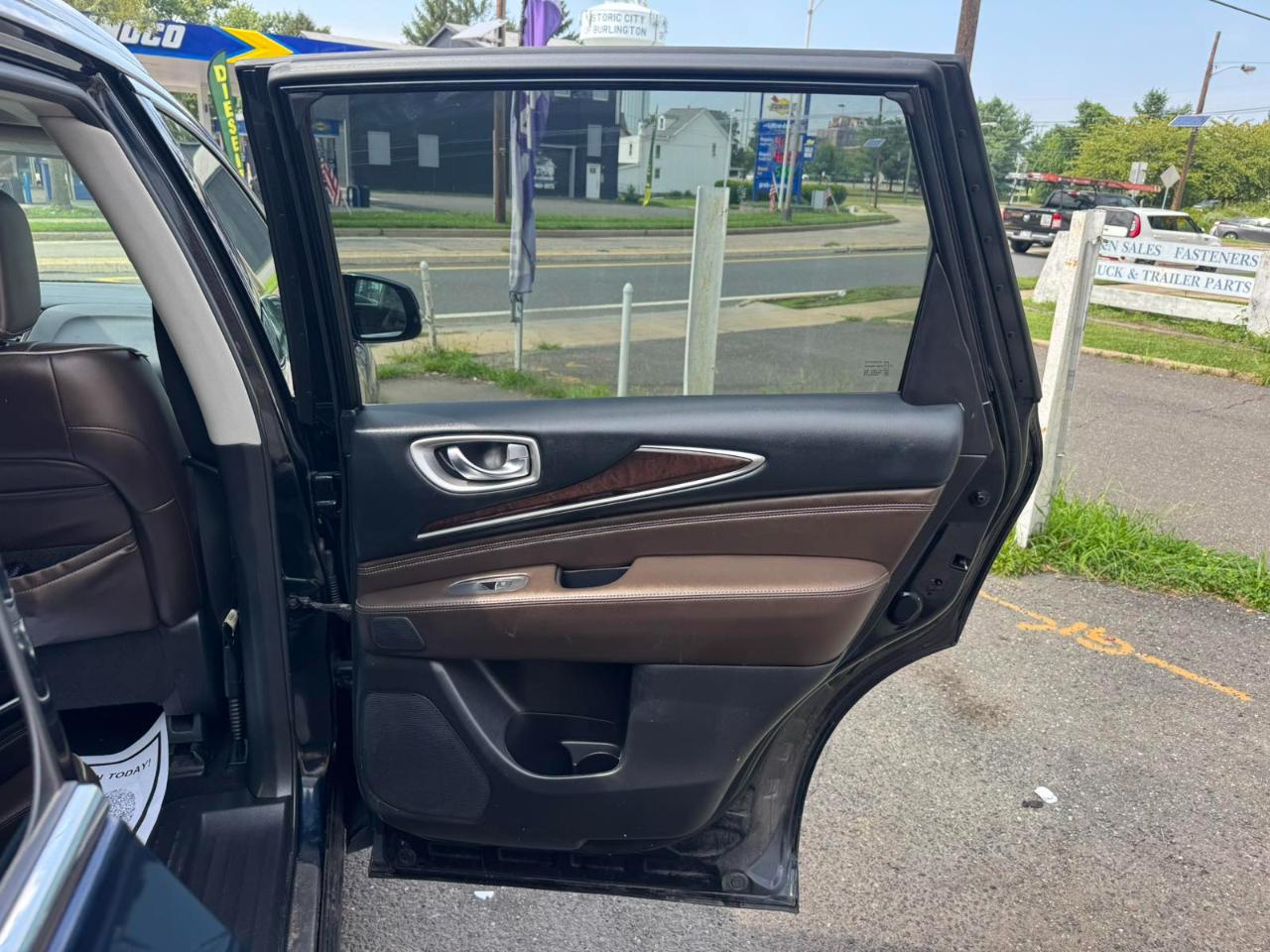 Infiniti QX60 2019.5 LUXE AWD 2019