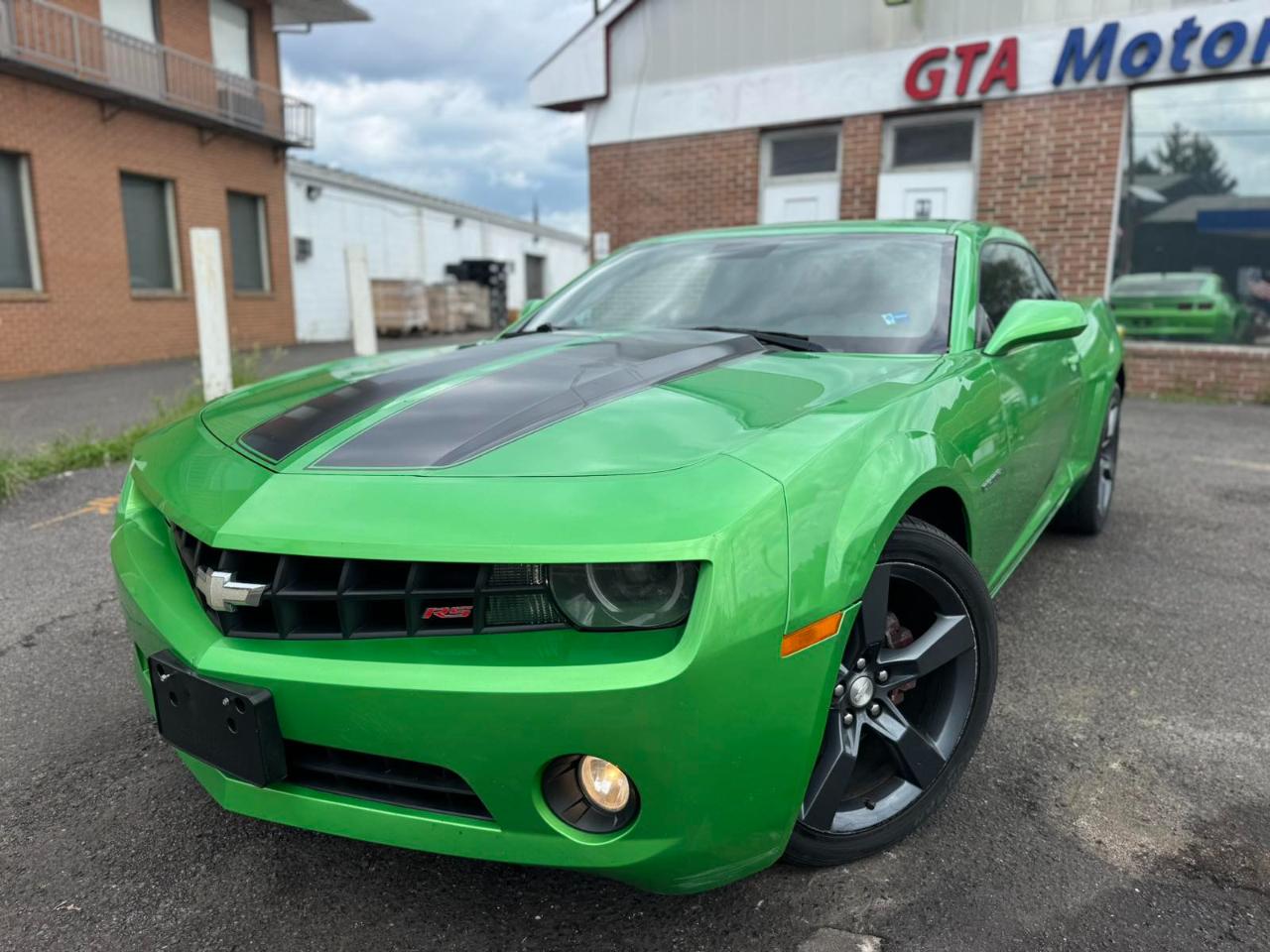 Chevrolet Camaro 2dr Cpe 1LT 2011