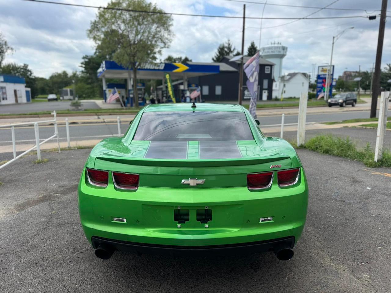Chevrolet Camaro 2dr Cpe 1LT 2011