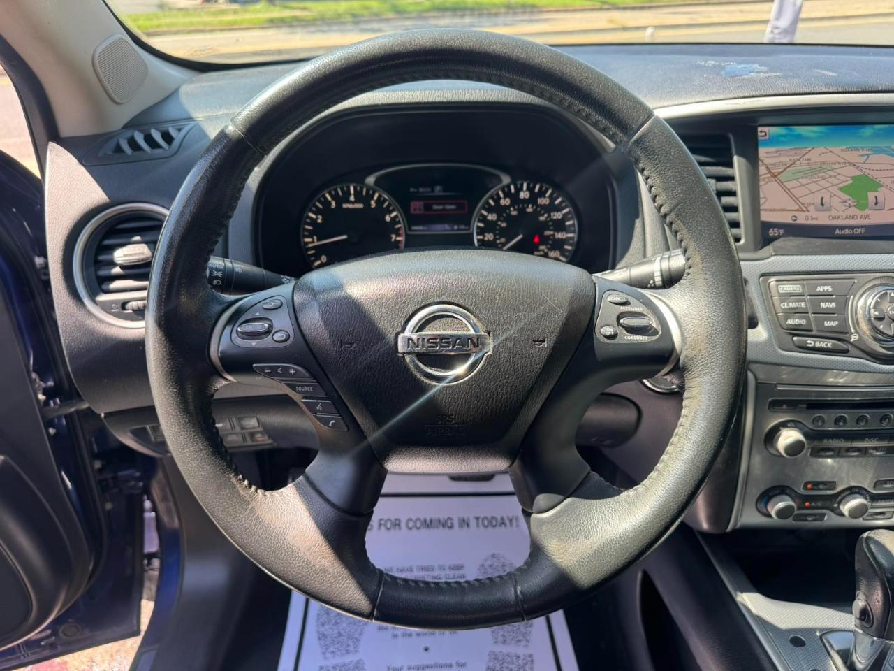 Nissan Pathfinder 4x4 SL 2017