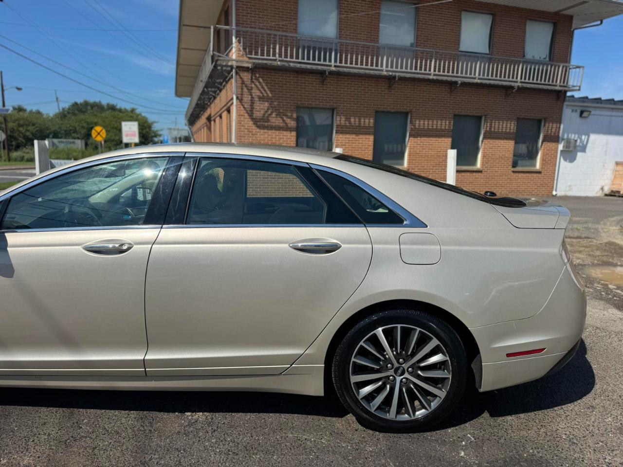 Lincoln MKZ Premiere FWD 2017