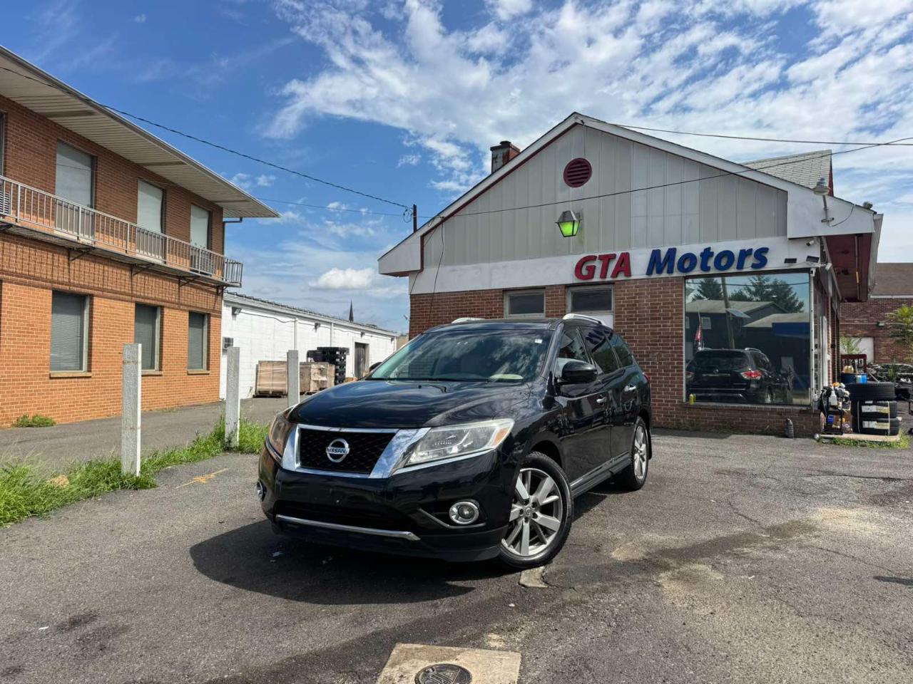 Nissan Pathfinder 4WD 4dr Platinum 2016