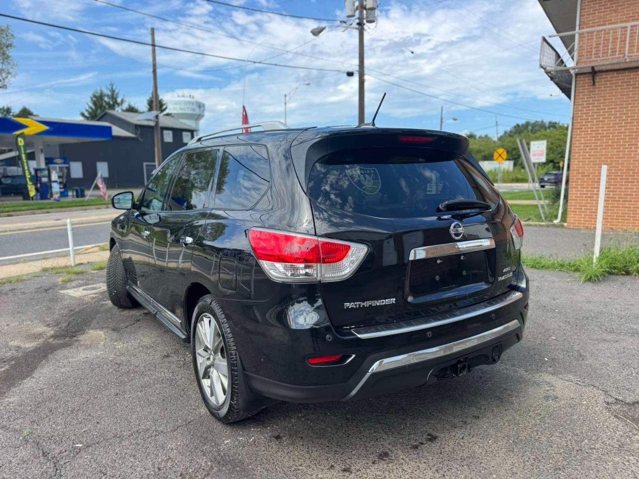 Nissan Pathfinder 4WD 4dr Platinum 2016